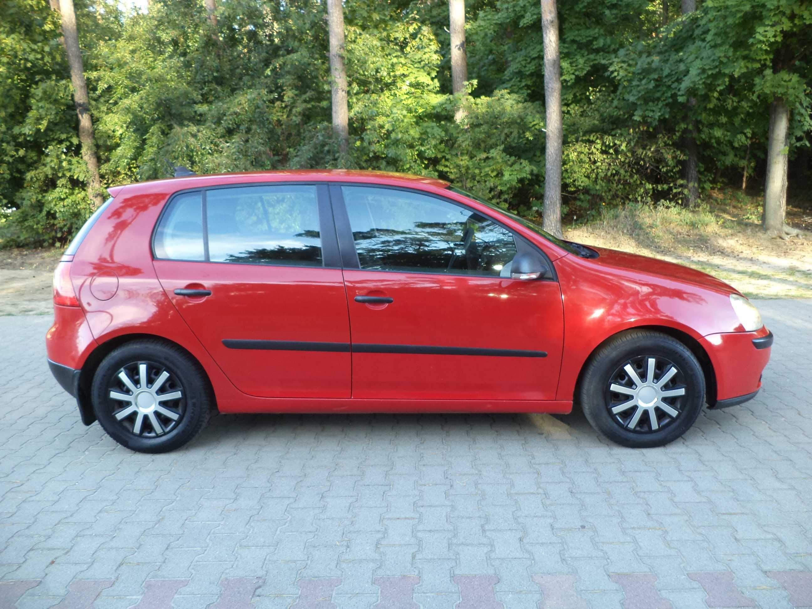 Śliczny Vv Golf 1.9 TDI 5 drzwi.2008 rok.