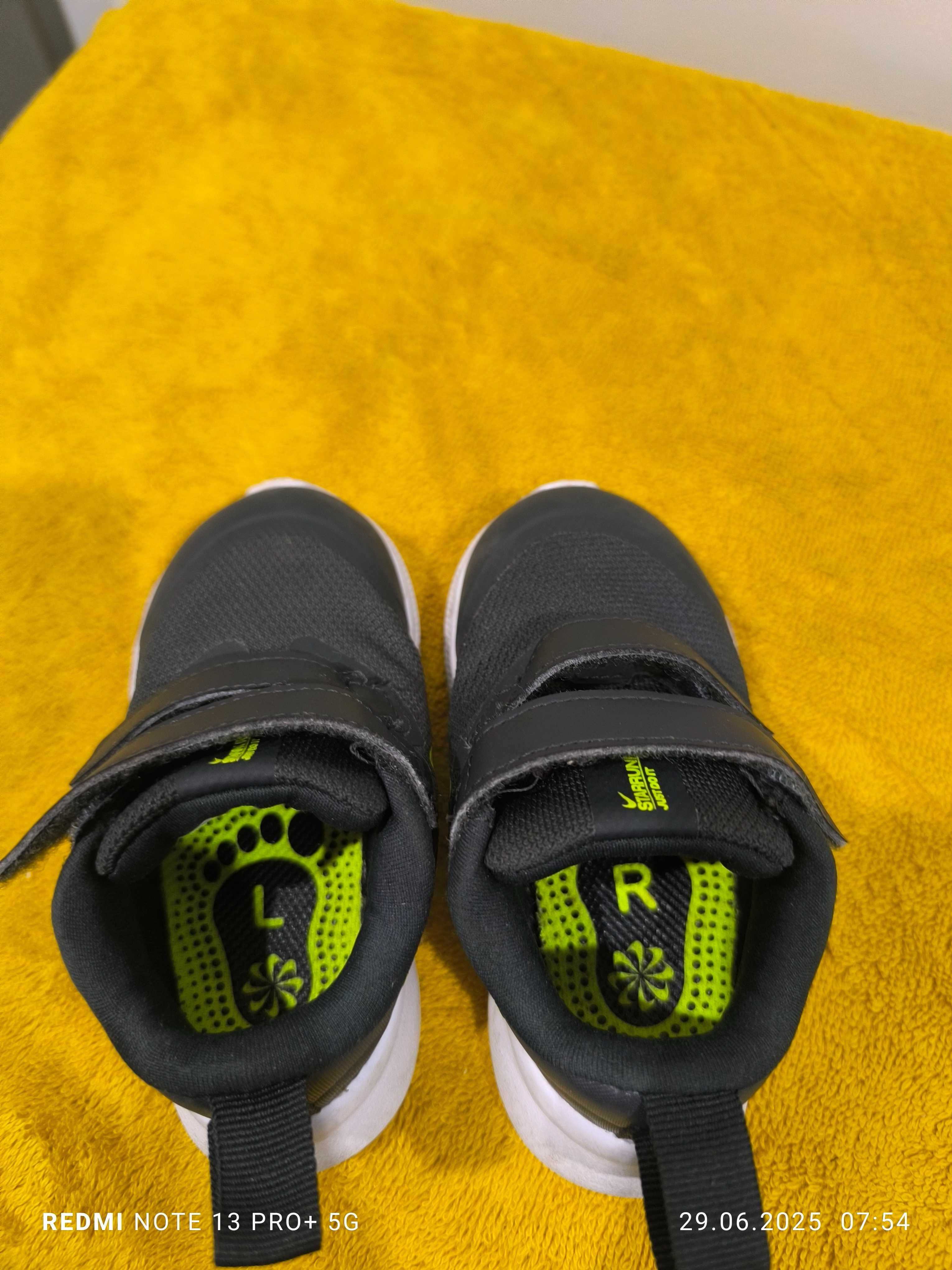 Buty buciki dziecięce Nike adidasy roz 21