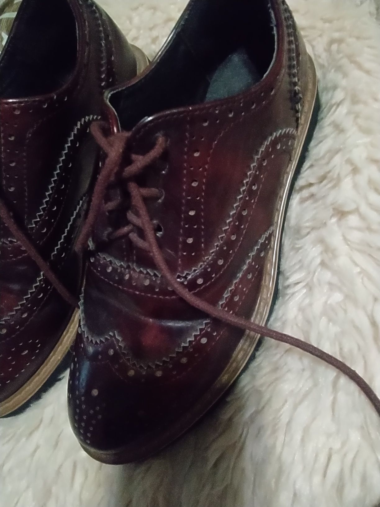 Оксфорди + туфлі благородного кольору в англ. стилі у подарунок