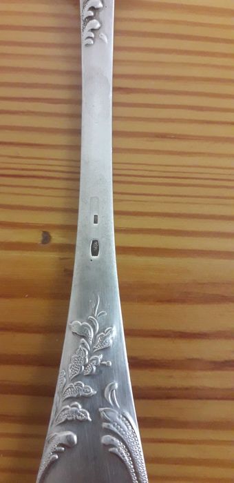 Ложка столовая серебрянная 72грамма