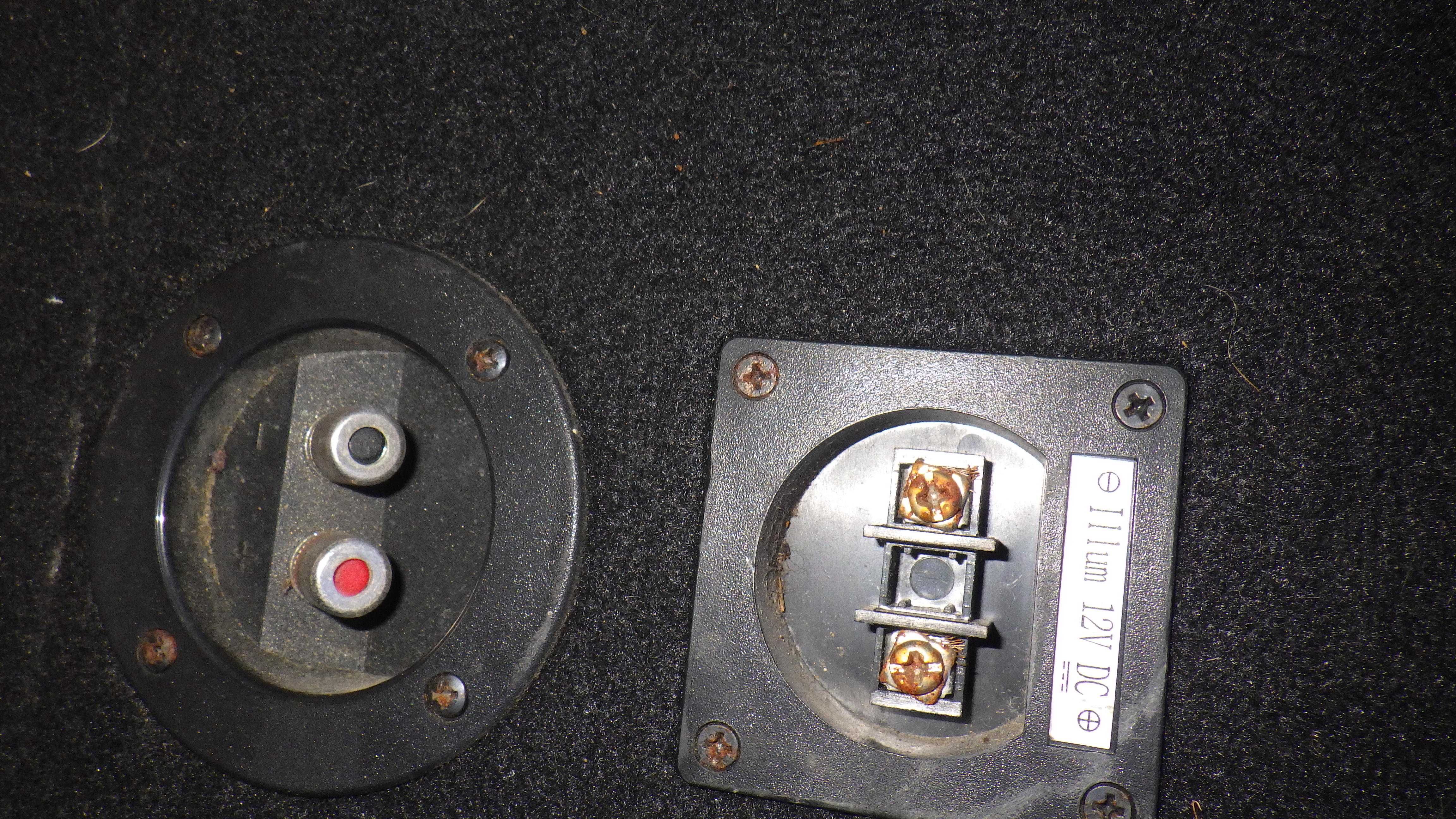 JBL Tuba  subwoofer samochodowy