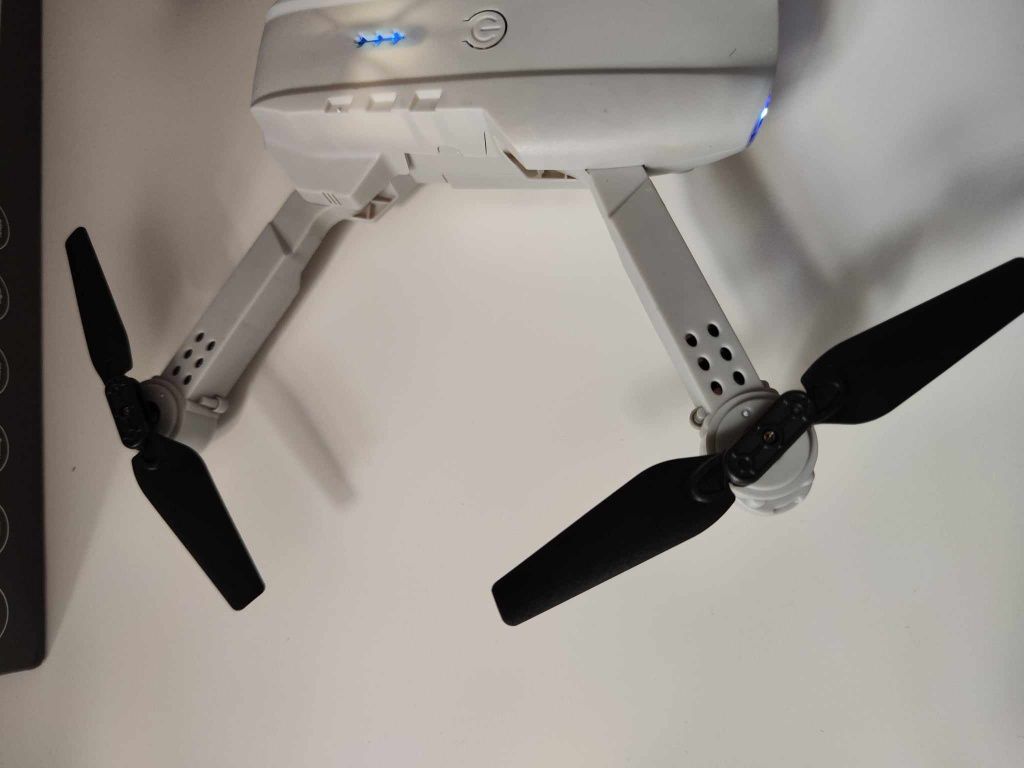 Dron profesionalny E99 Pro NOWY