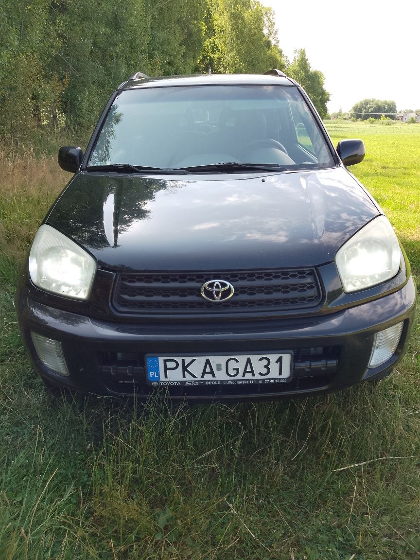Toyota RAV4 Benzyna
