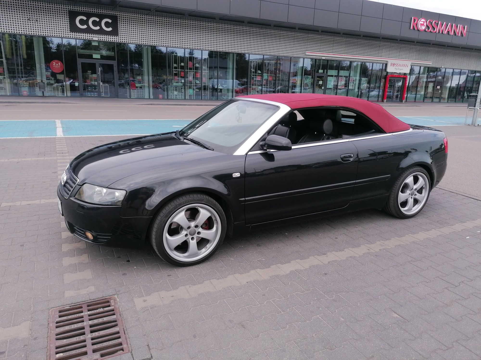 Audi a4b6 cabrio.       .