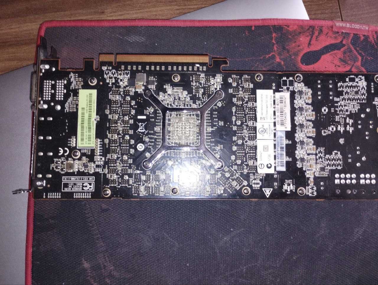 Відеокарта Radeon 290 4Gb