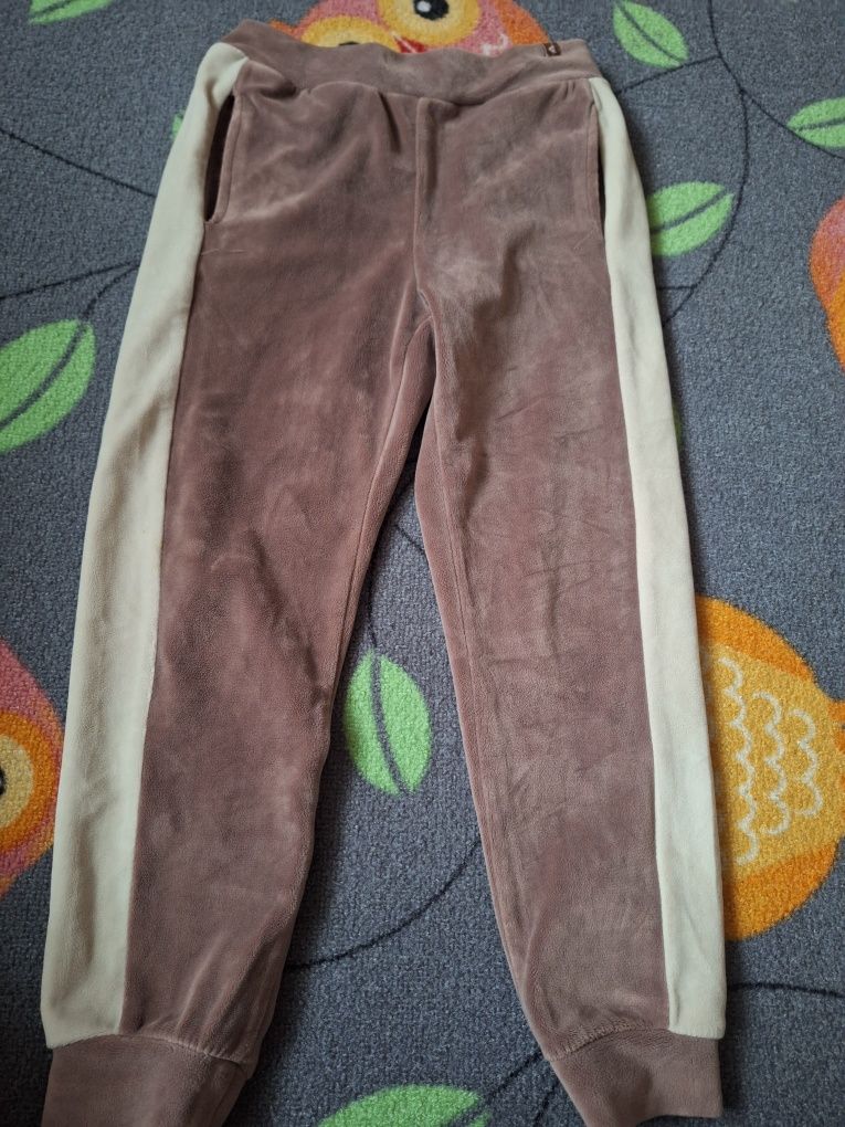 Dres welurowy dla dziewczynki