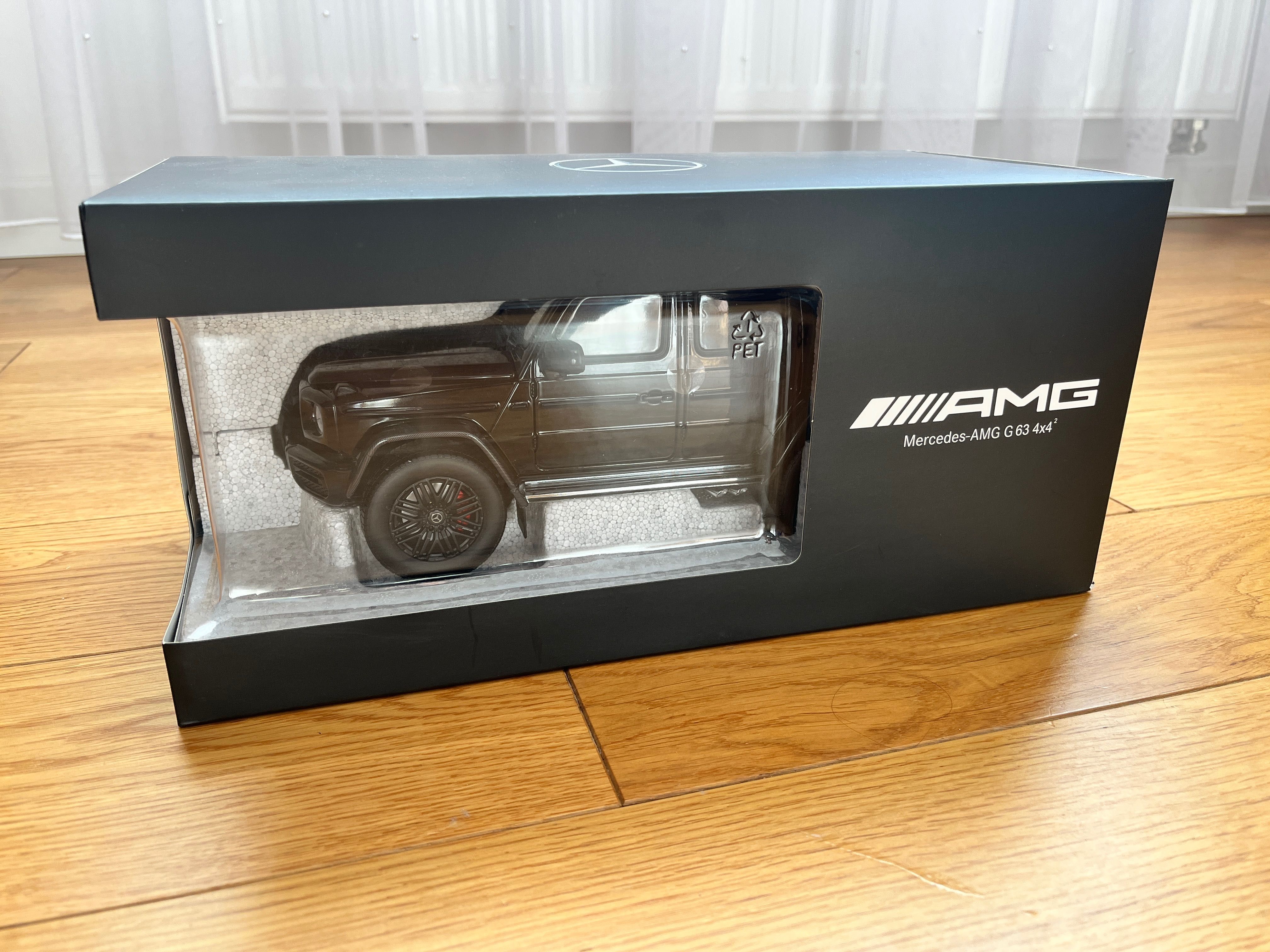 Mercedes Benz G63 AMG 4x4 1/18