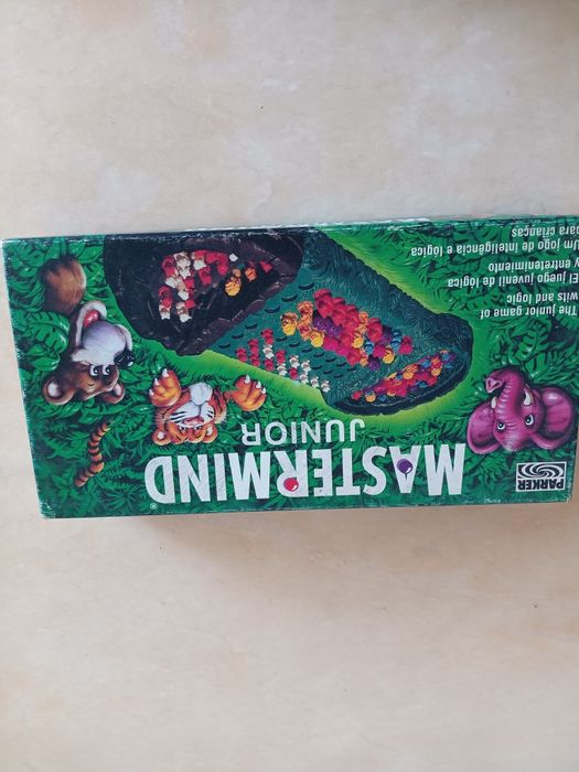 Vários  jogos  de entretenimento