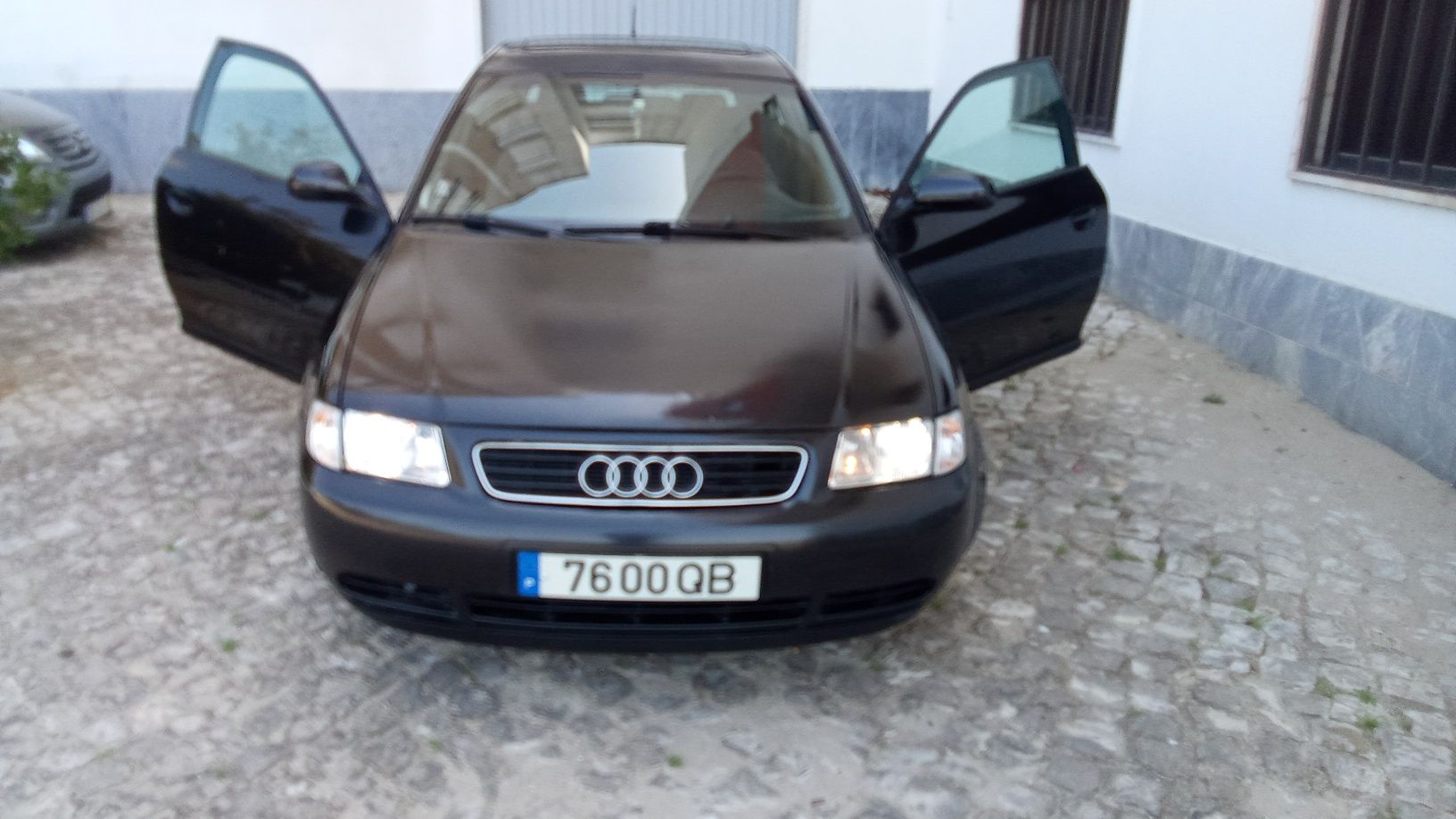 Audi A3 1.6 gasolina ano 2000