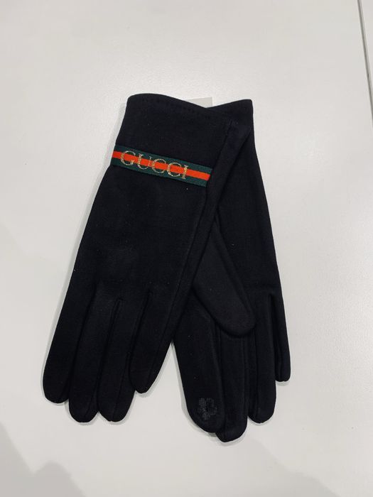 Czarne rękawiczki damskie zamszowe Gucci