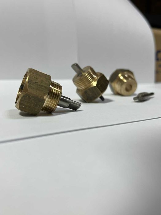 Перехідник на датчик швидкості до тахографа