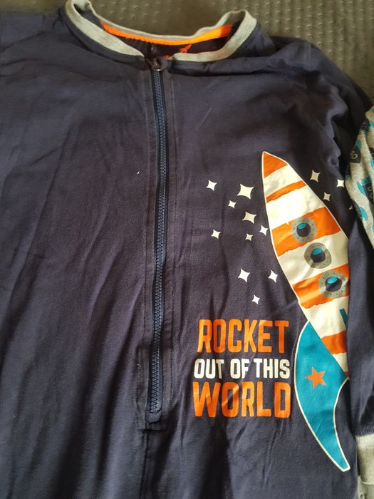 Zestaw 2 szt pajac piżama 110 116 Lupilu chłopięca rakiety kosmos