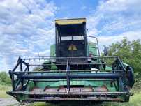 Комбайн John Deere 1042  (1984)