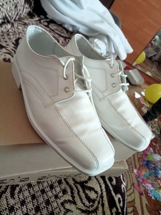 Buty komunijne chłopięce