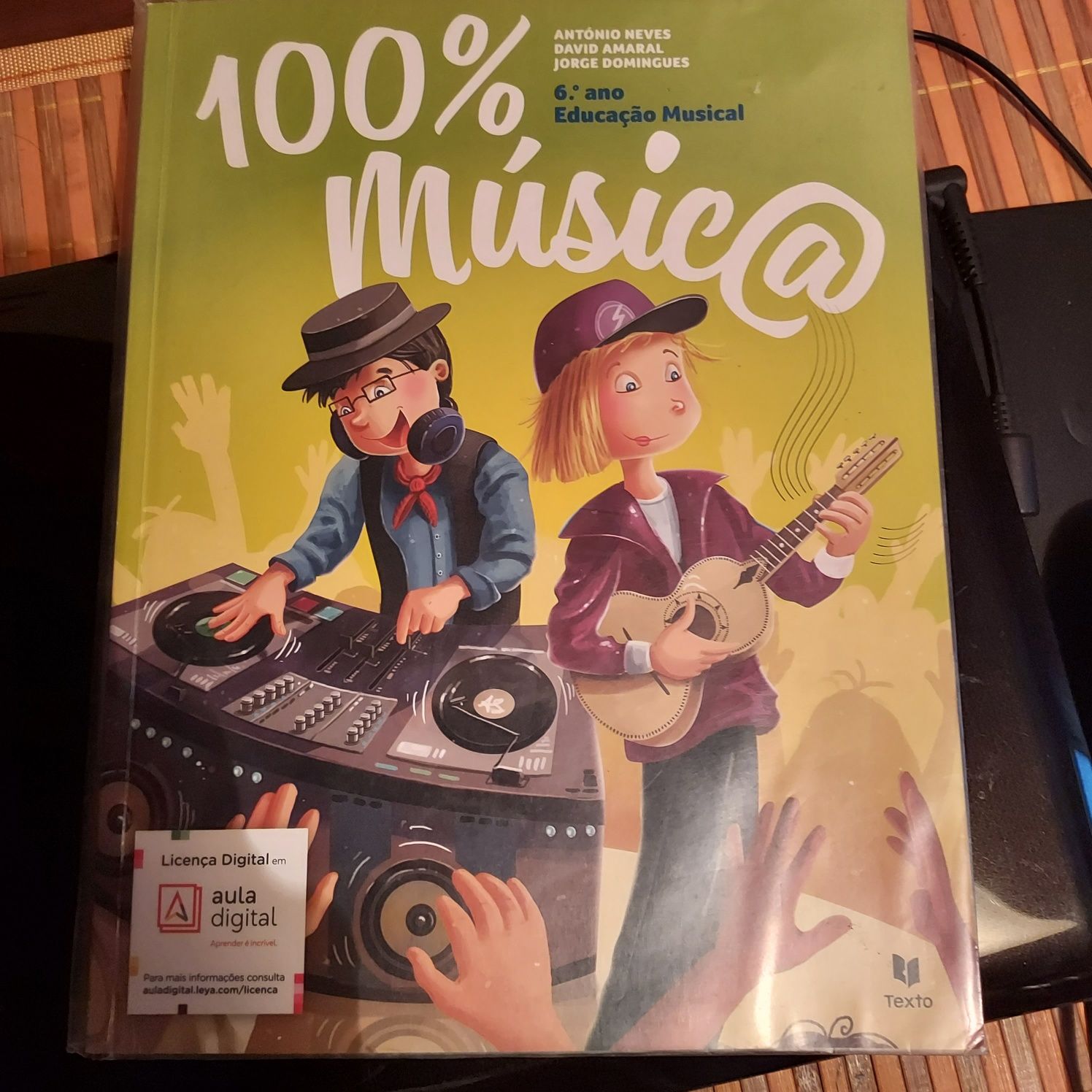 Livro de fichas de atividades do 6 ano