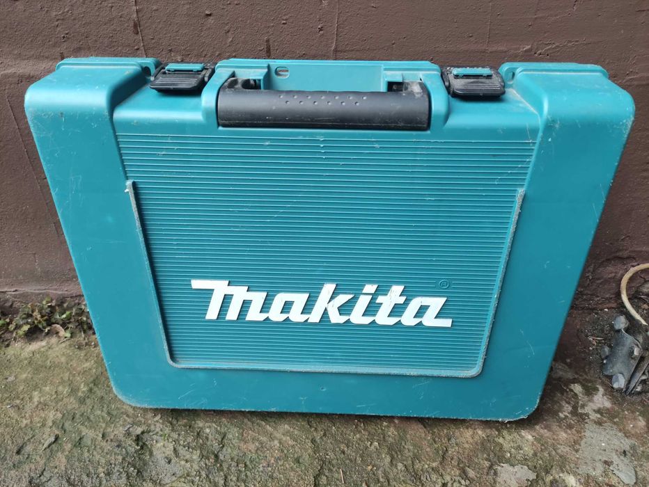 Sprzedam imadło metalowe skrzynka