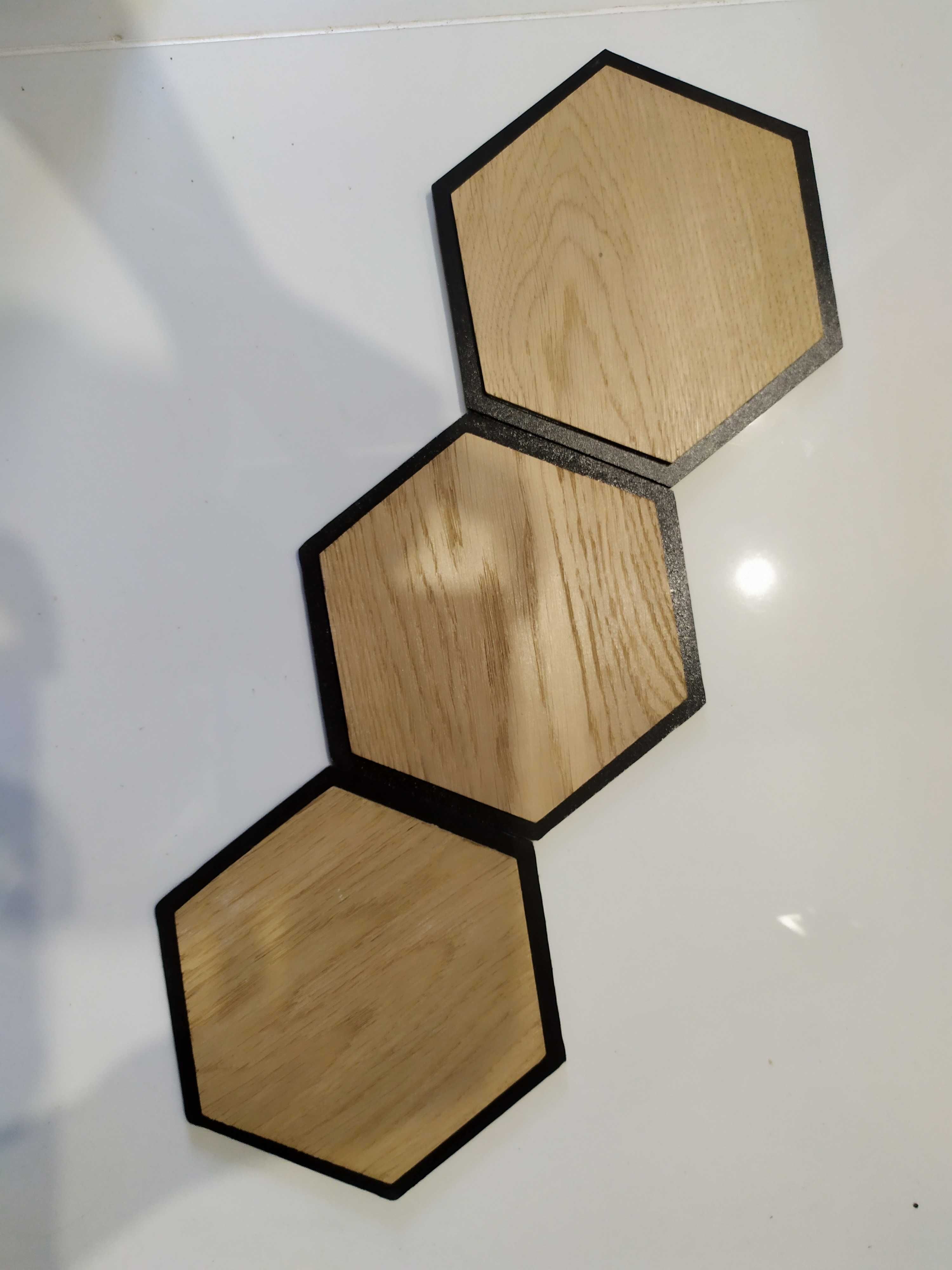 Drewniane panele ścienne heksagony w kolorze naturalnego dębu