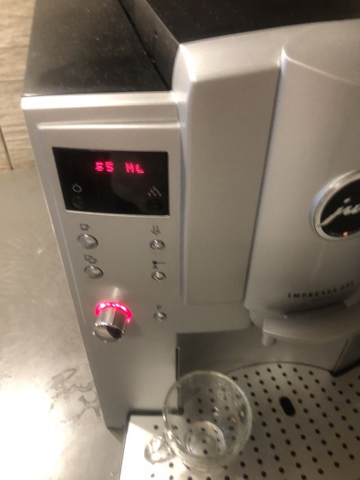 Кофемашина кавомашина Jura