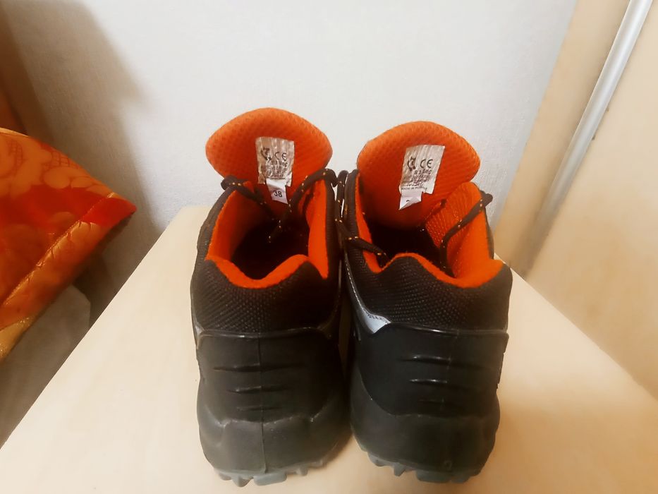 Спецвзуття робочі ботинки з захистом S3 WORKER 38 р 25 см в ідеалі