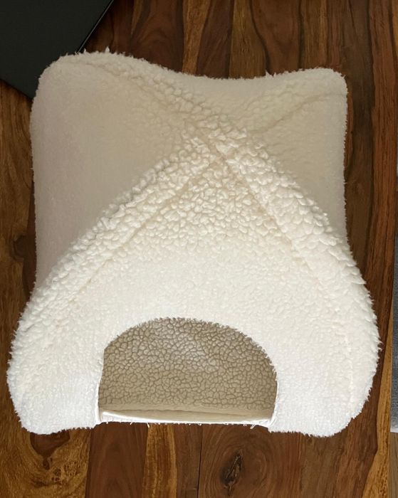 Namiot budka dla kota