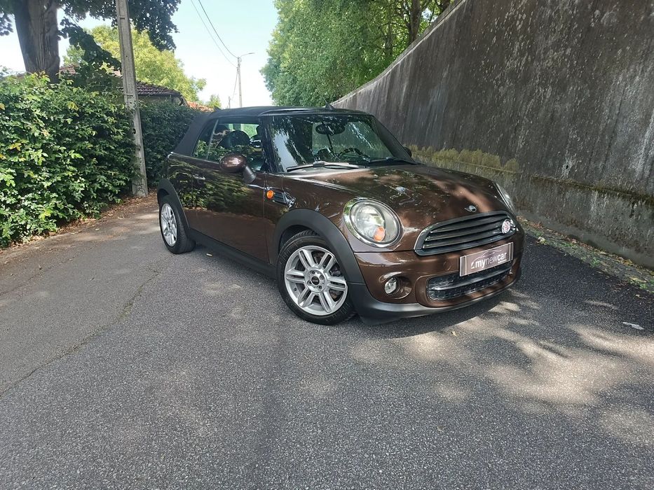 MINI Cabrio Cooper D