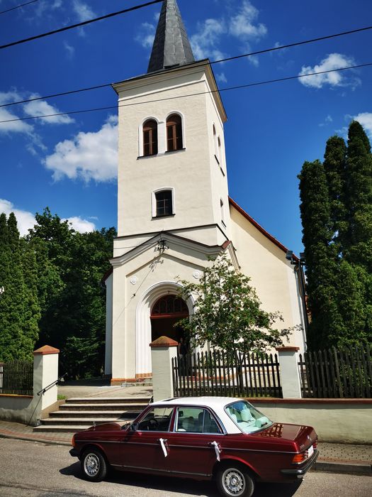 Piekny Klasyczny Mercedes W123 Auto do ślubu