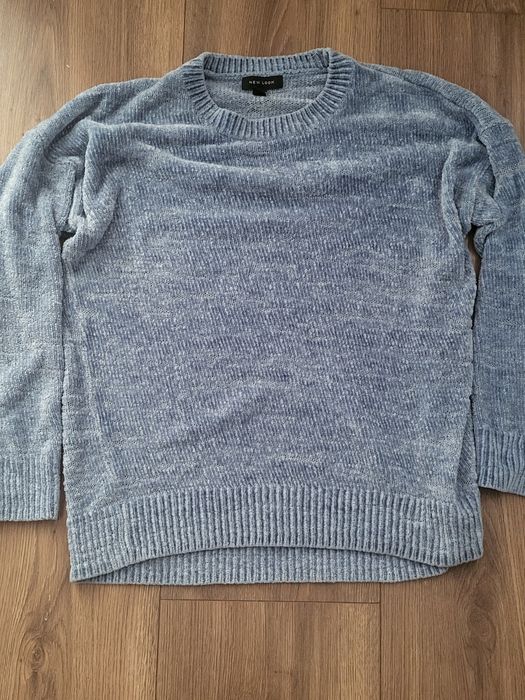 sweter niebieski