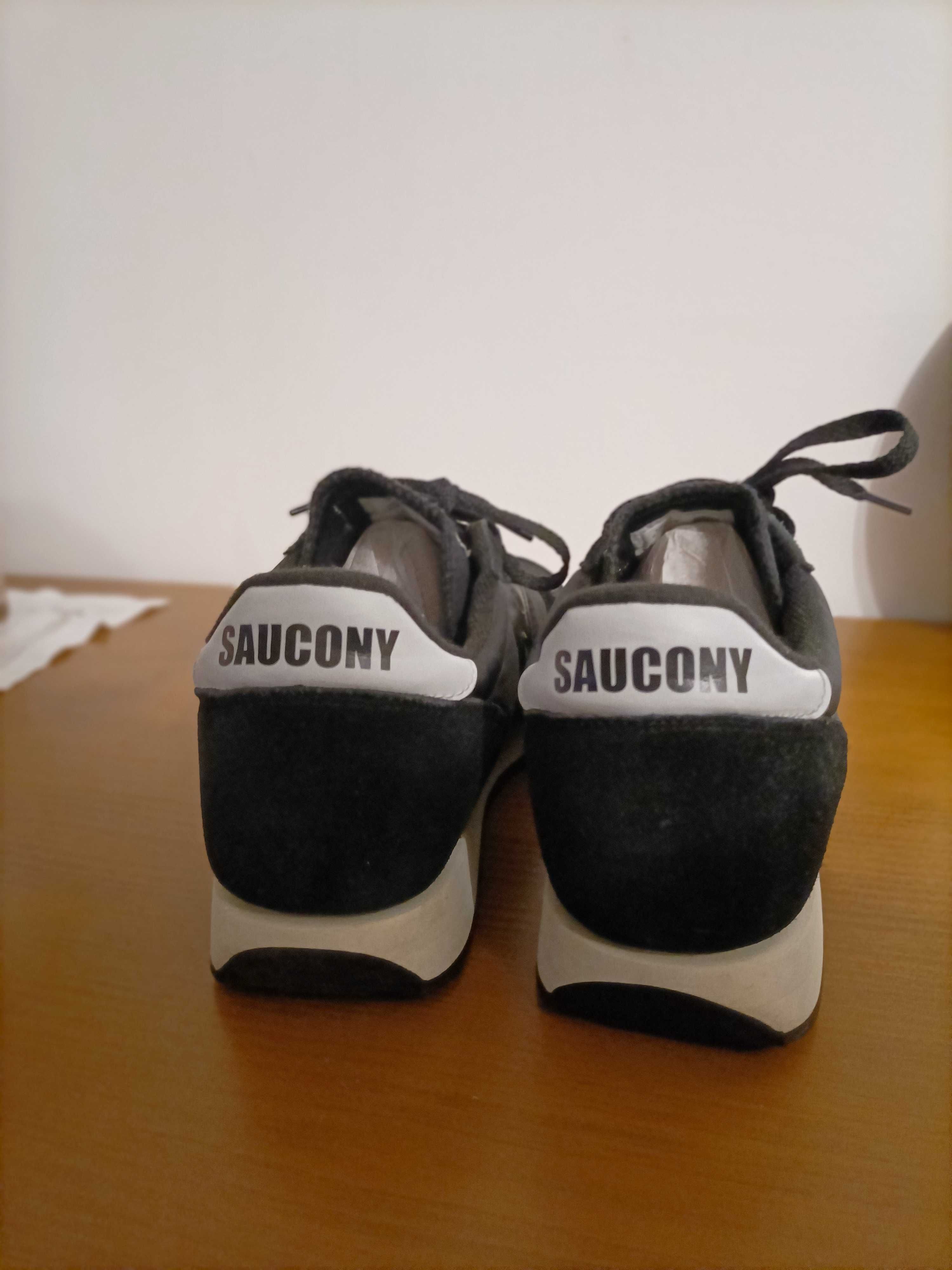 Sapatilhas Saucony 45