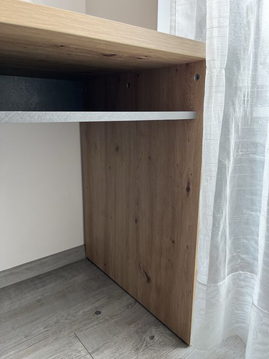 Biurko z szuflada i szafka