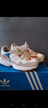 Buty Adidas young 96 rozmiar 40