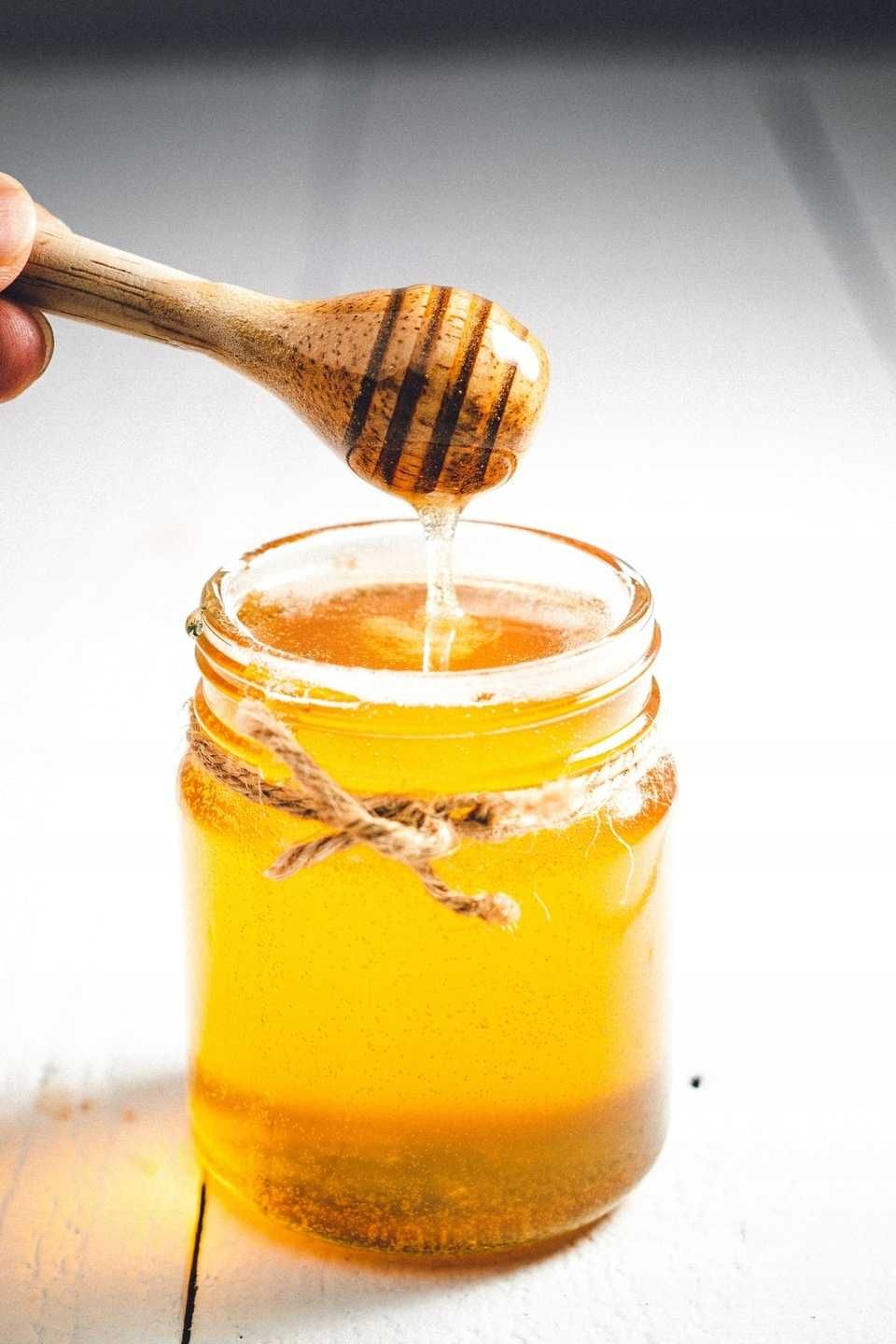 Wosk zapachowy do kominków AROMMA Tytoń i Miód 2 sztabki x 45 G.