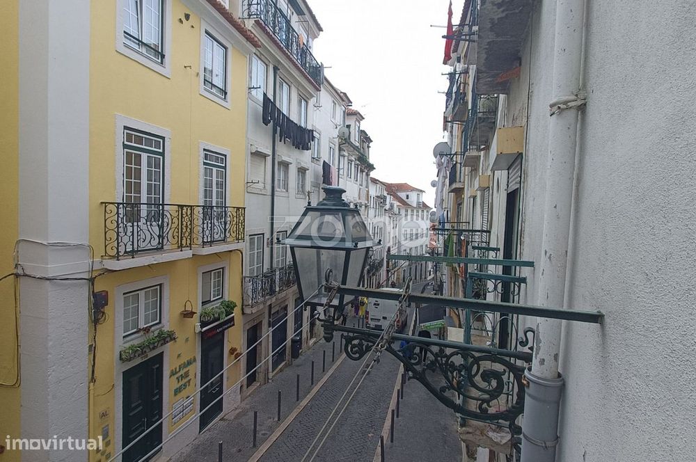 Prédio / 6 Frações / Centro Lisboa