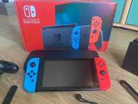 Nintendo Switch + 2 JoyCons + Comando Pro (Como Nova) + Charger Grip