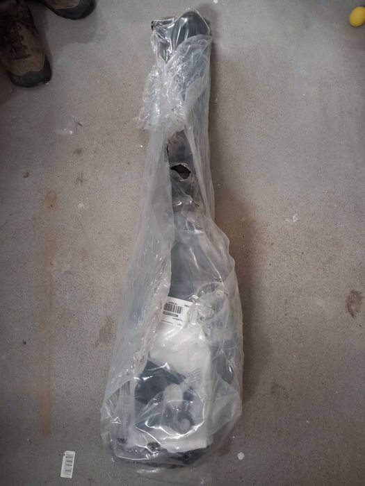 Hak holowniczy GDW -nowy, z instalacją elektryczną Audi A3 / VW Golf 7