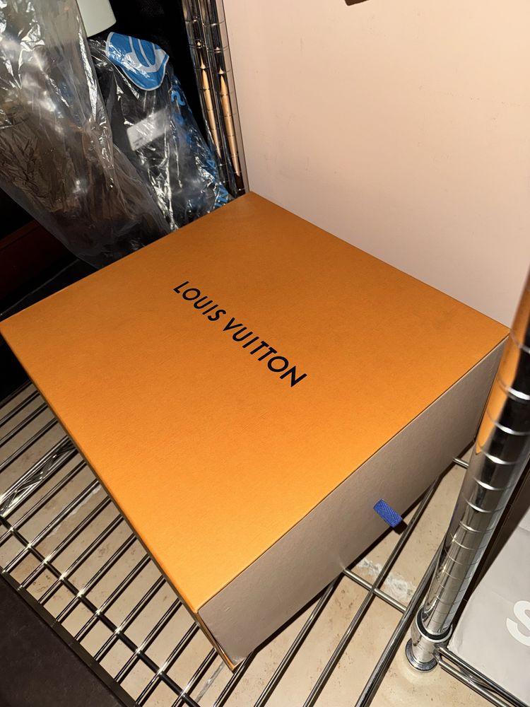 Продам оригінальні пакети та коробки Louis Vuitton та Gucci