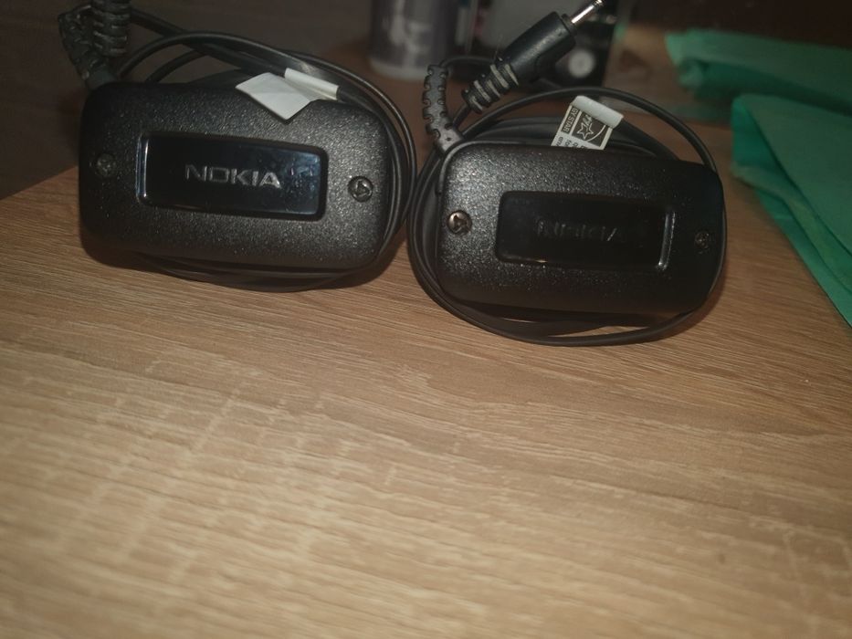 Nokia  ładowarka z cienkim bolcem mam też inne pytać