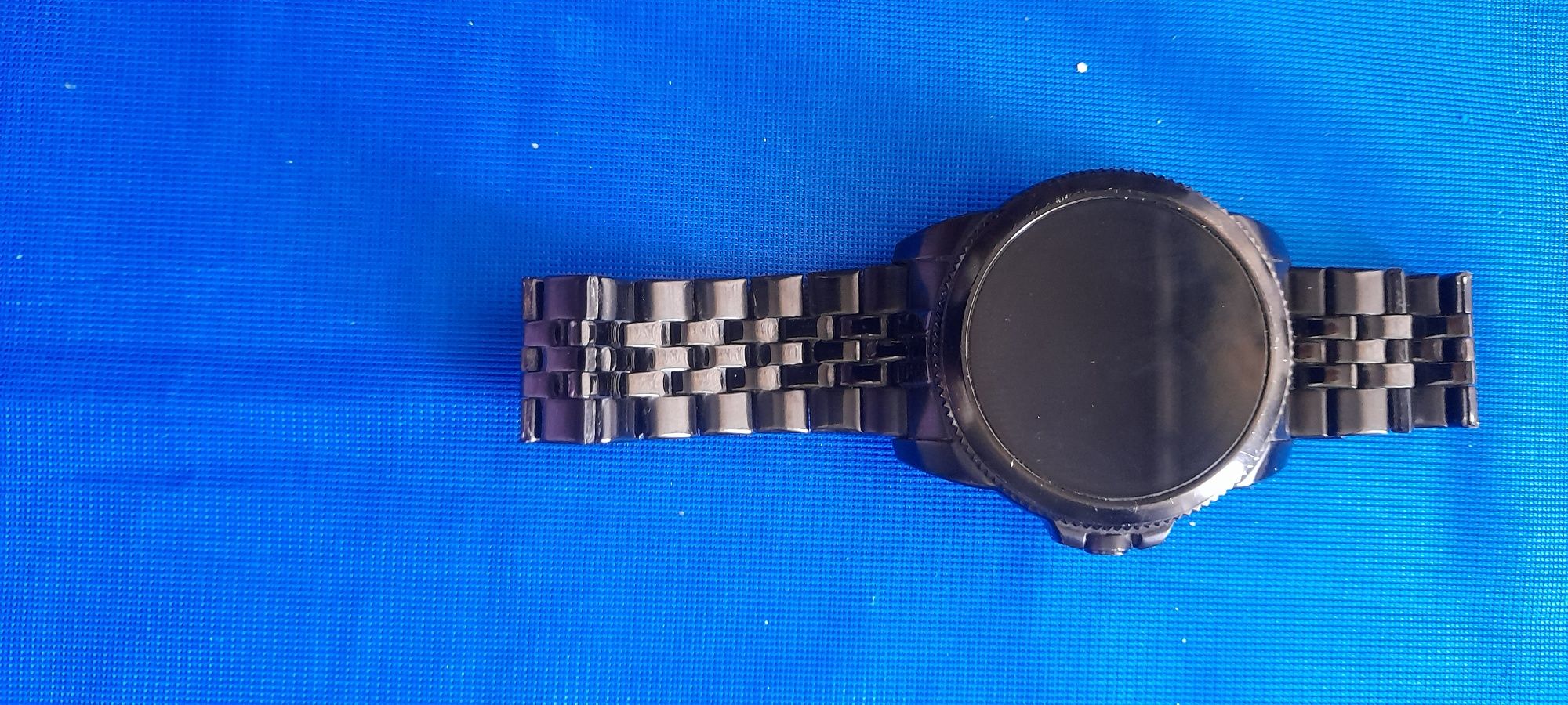 Smartwatch Fossil z bransoletką