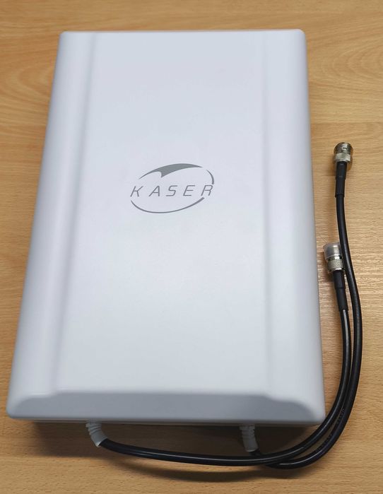 Antena zewnętrzna kierunkowa KASER 4G LTE 5G N-SMA z TS9 [2495]