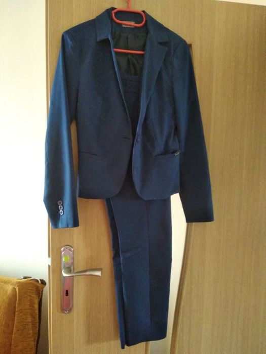 Komplet żakiet i spodnie