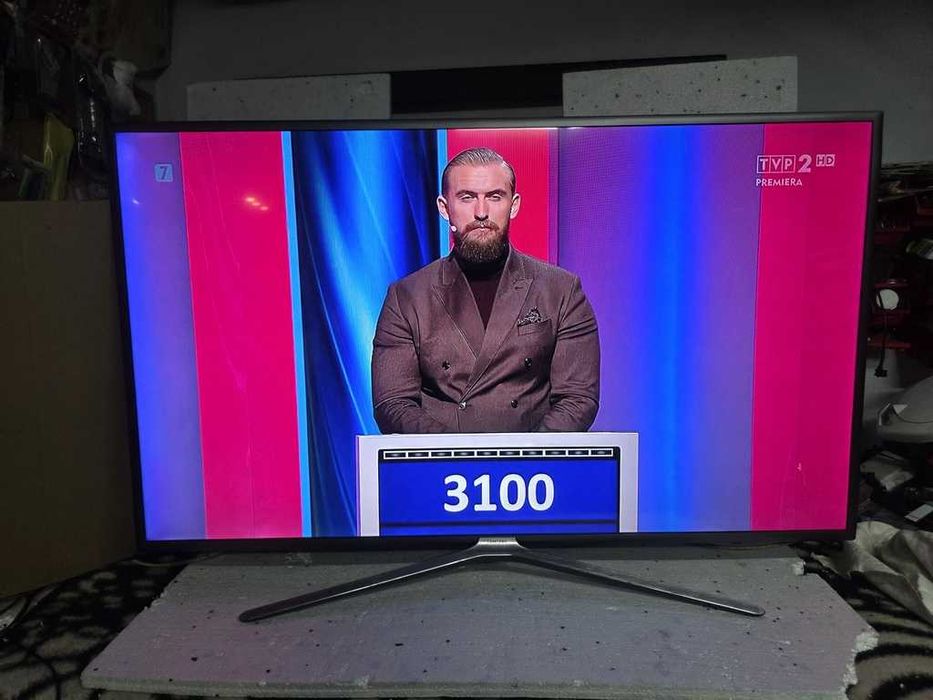 TV LED SAMSUNG 49 cali , Smart , wi-fi - dvbt2 hevc