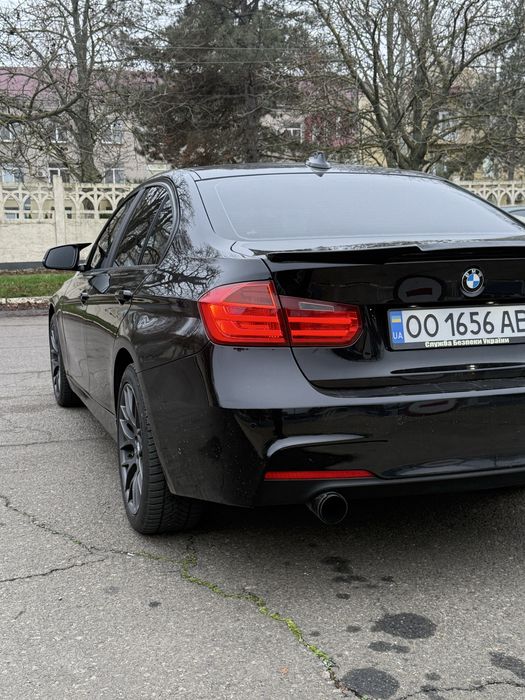 Продам BMW F30 2.0 дизель