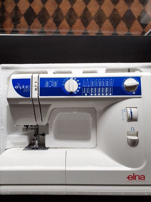 Nowa maszyna do szycia ELNA 220 explore