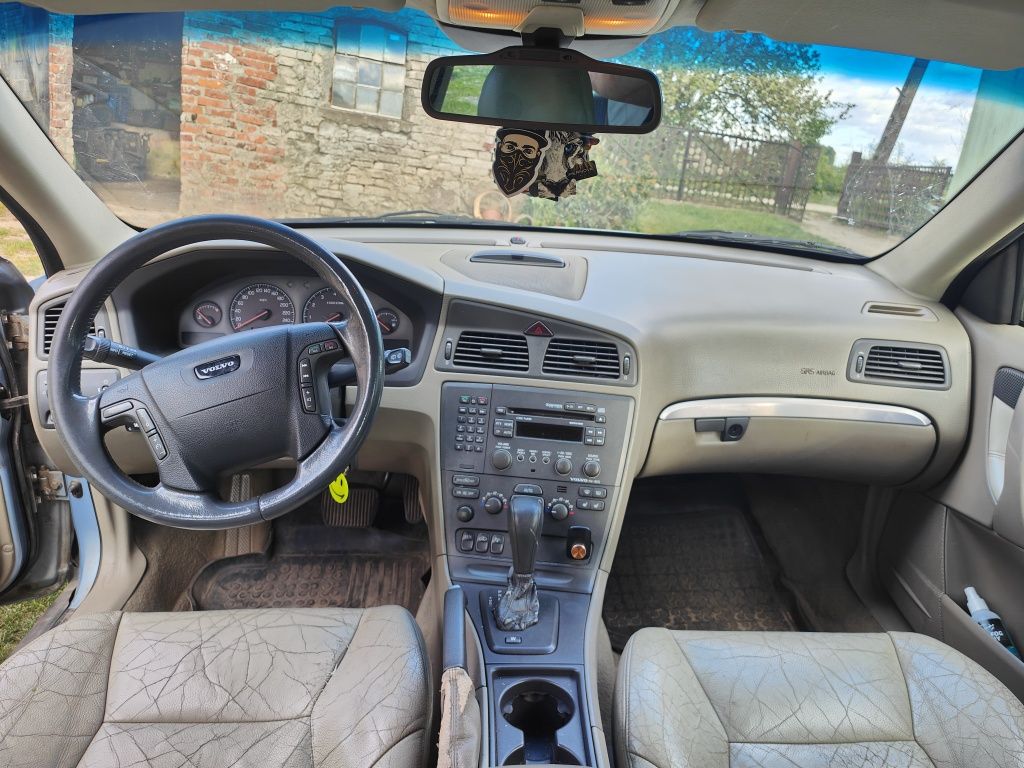 Volvo V70 2 gen 2.4 T