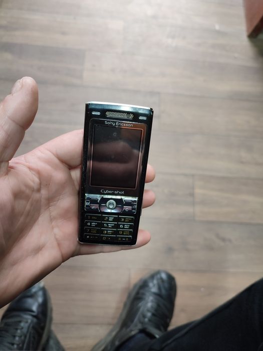 Sony Ericsson k800 детали смотрите в описании