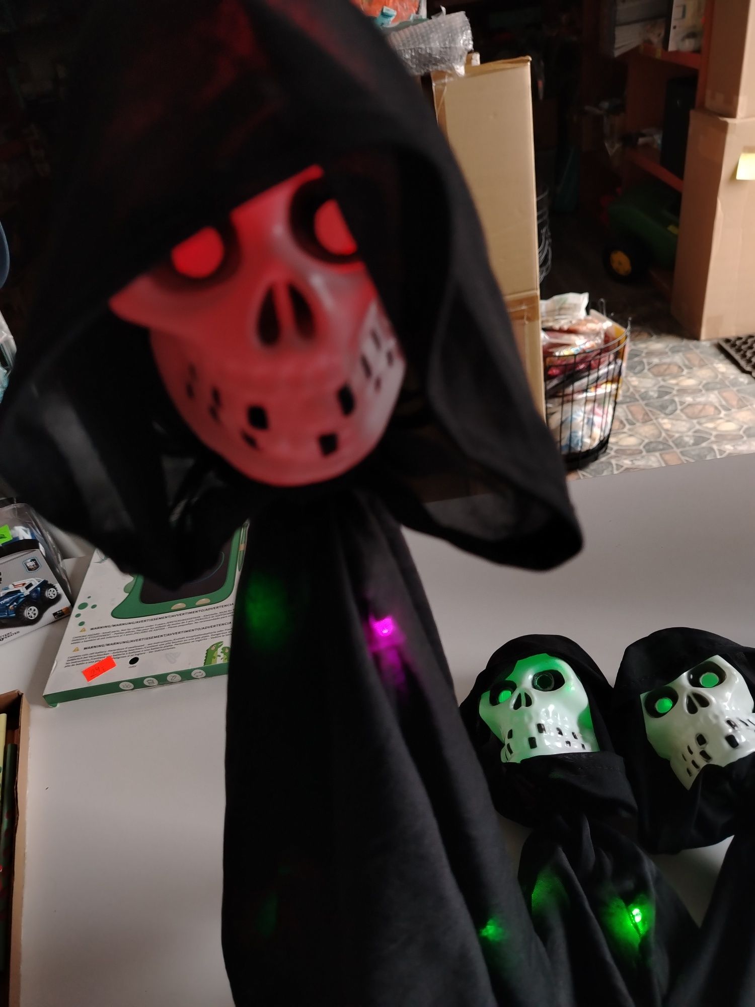 3 upiorne czaszki halloween ozdoba świecące dekoracja