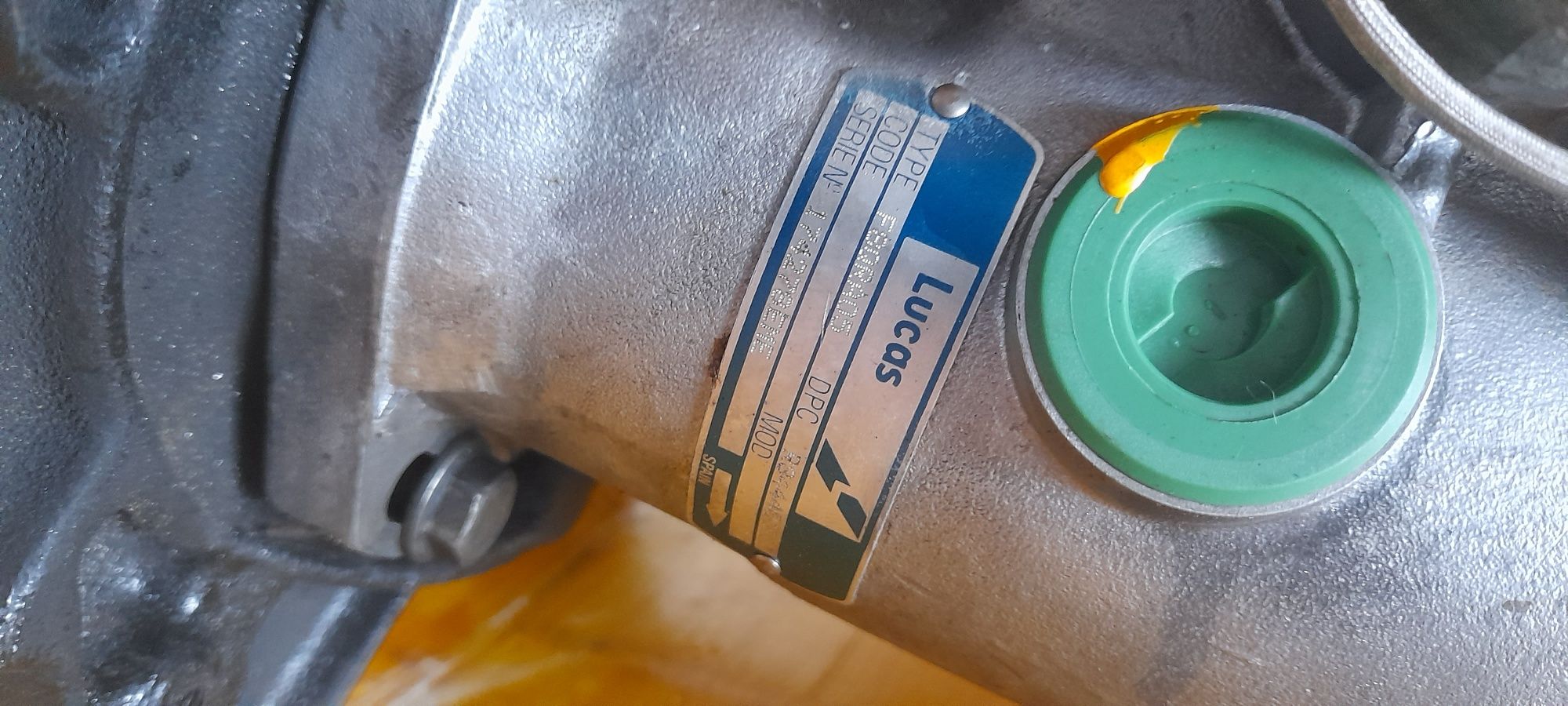 Bomba injetora Renault Clio 1.9