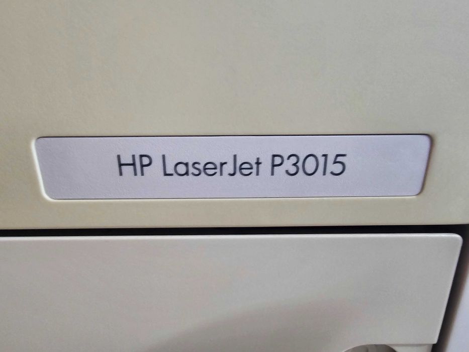 drukarka HP 3015 - 2 sztuki - do naprawy