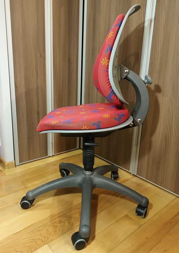 Krzesło do biurka KETTLER BERRI - dbające o sylwetkę dziecka