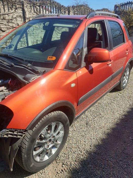 дверь двері ляда сузуки сх4 Suzuki sx4 разборка