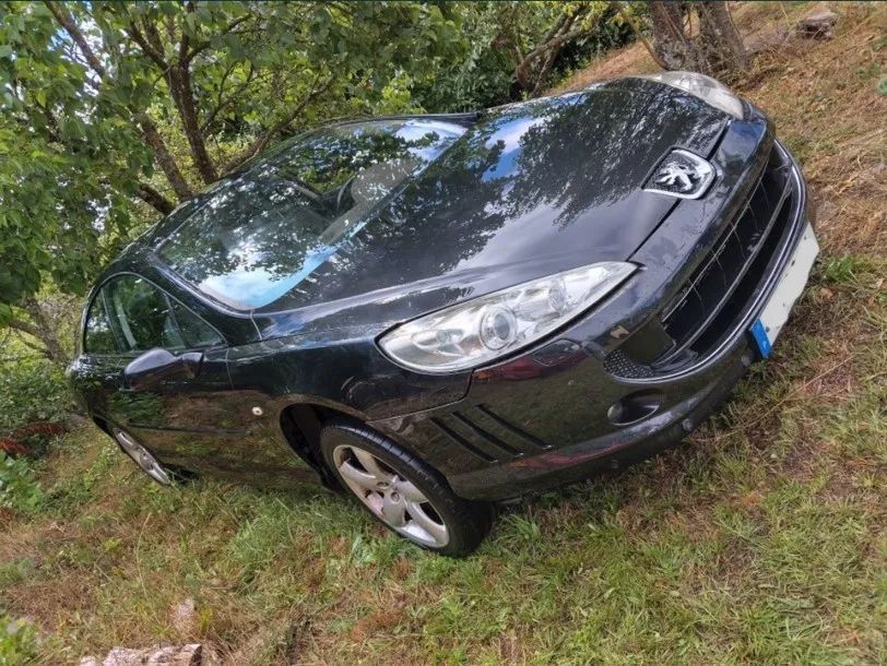 Peugeot 407 Coupé 2.7 HDi V6